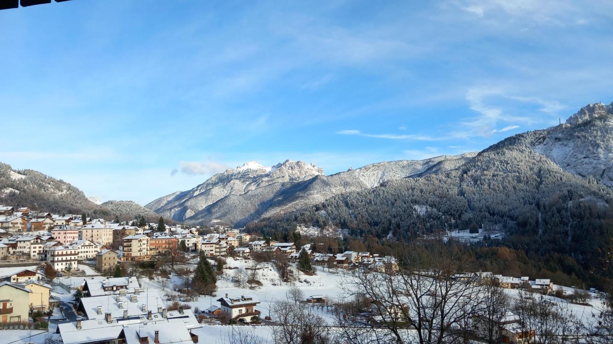 Il Quadrifoglio - Alloggio Turistico วัลเล ดิ คาโดเร ภายนอก รูปภาพ